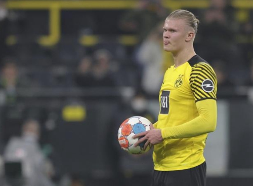 米切尔&莫布利首节合砍26分，其他队友合计只得7分