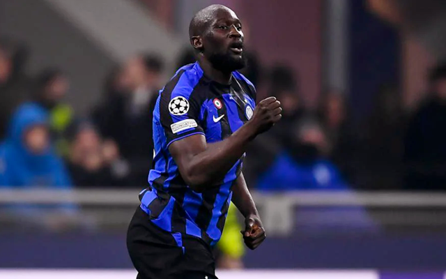 斯卢茨基：我们丢球后不得不加强进攻，这给了对手很多空间