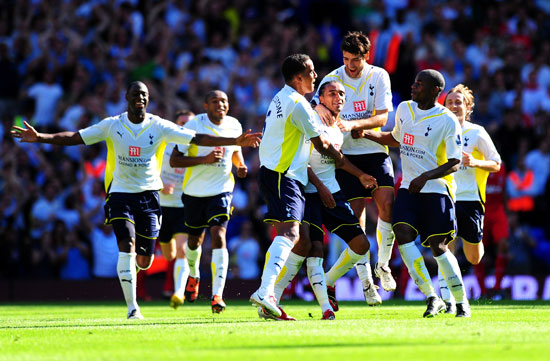 火箭加时117-113险胜魔术取四连胜，申京30138杜兰特35分