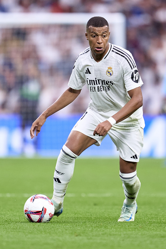 这队的高位逼抢太窒息了